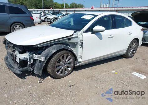 2019 Mazda Mazda3 Premium Package из США, поврежденный, VIN 3MZBPAEM5KM102736